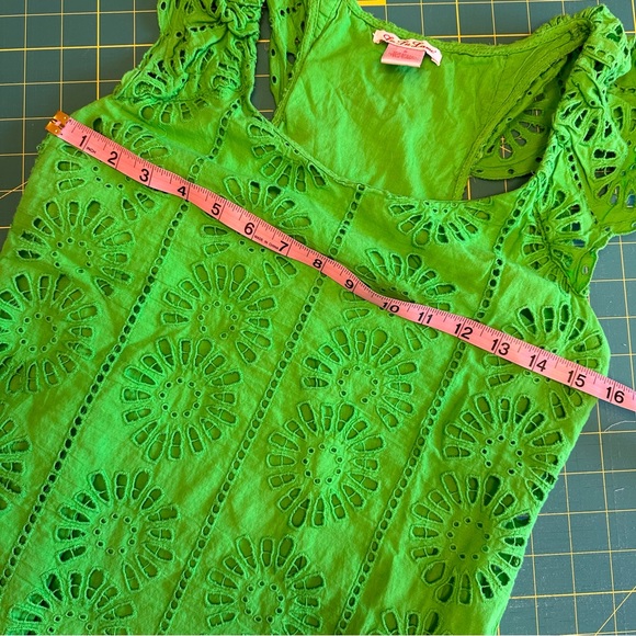 Lu Lu Lame Green Eyelet Lace Top | Size Small - Picture 8 of 8